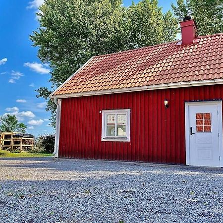 Linköping Eget Hus Med Bra Laege Och Toppstandard מראה חיצוני תמונה