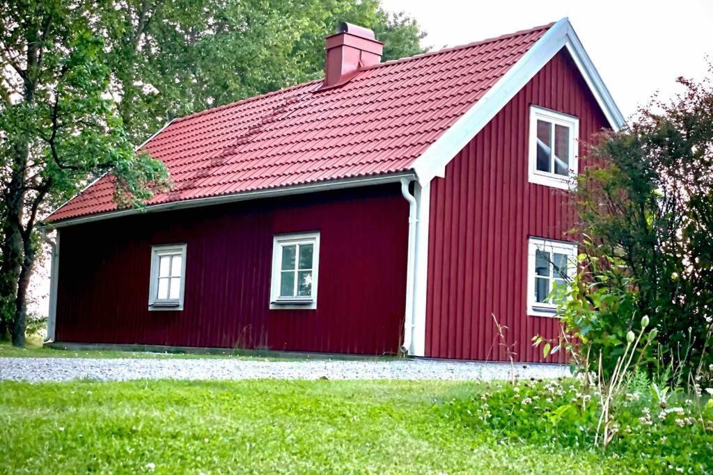 Linköping Eget Hus Med Bra Laege Och Toppstandard מראה חיצוני תמונה