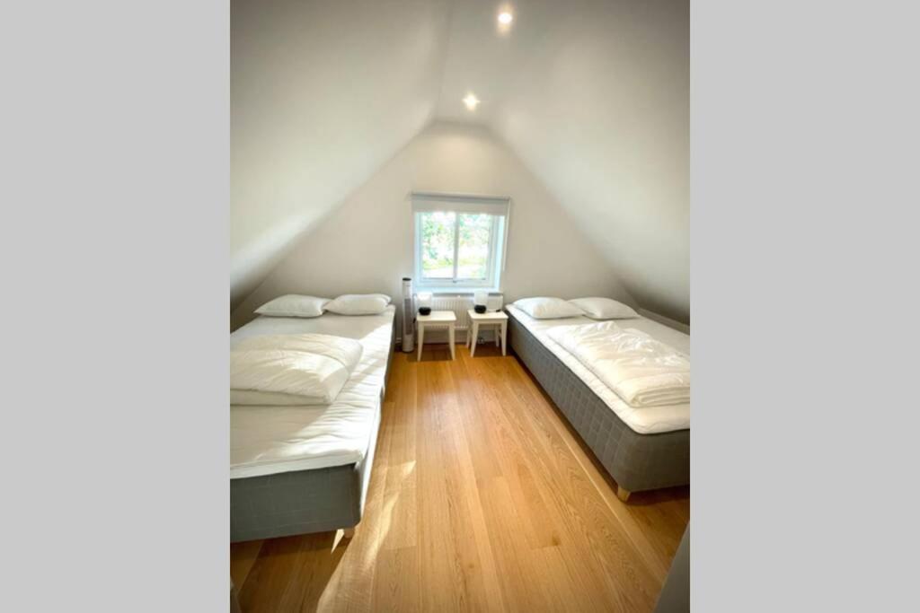 Linköping Eget Hus Med Bra Laege Och Toppstandard מראה חיצוני תמונה